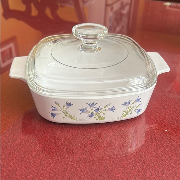 Corningware Other - Corningware purple flowers Food Storage Dish pre owned